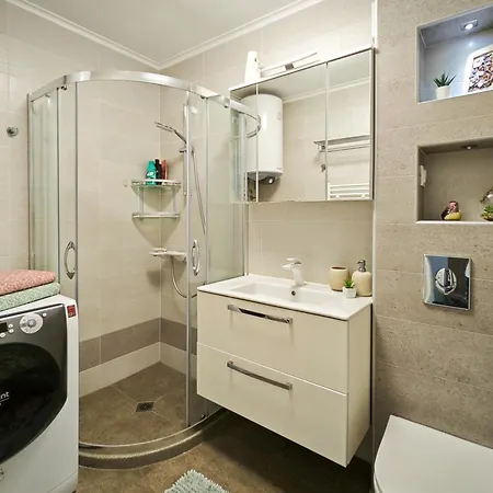 уютная рядом с центром бургаса Apartment